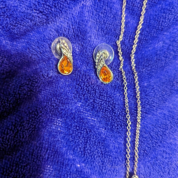 Jewelry set - Picture 5 of 5